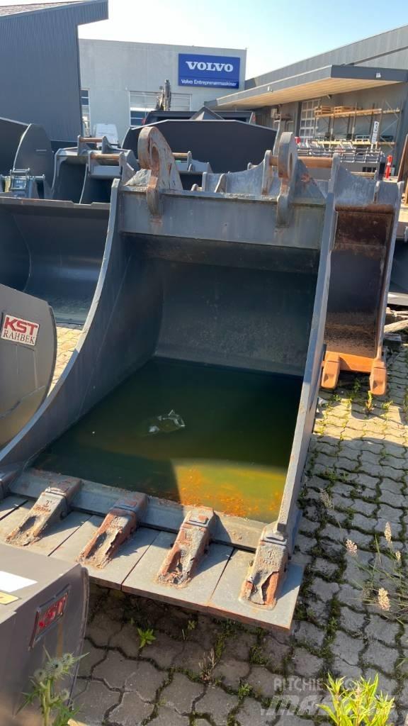  Bucket CW40 Benne