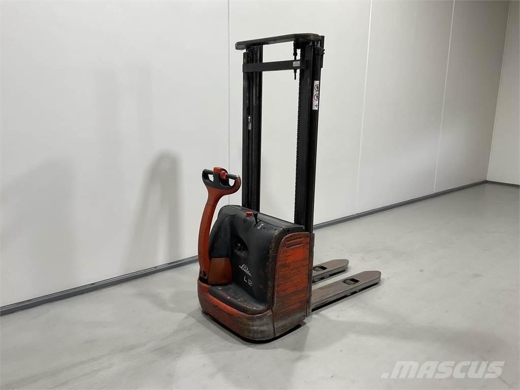 Linde L12 Carelli stoccatori  automatici-usati