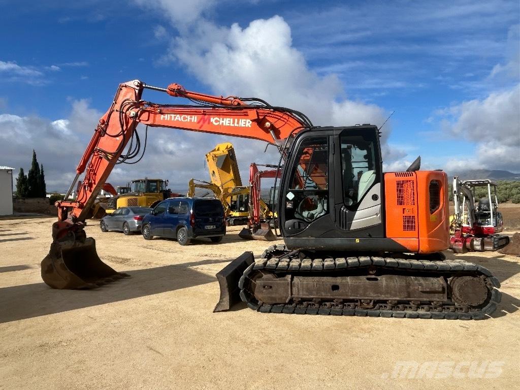 Hitachi ZX 135 Escavatori cingolati