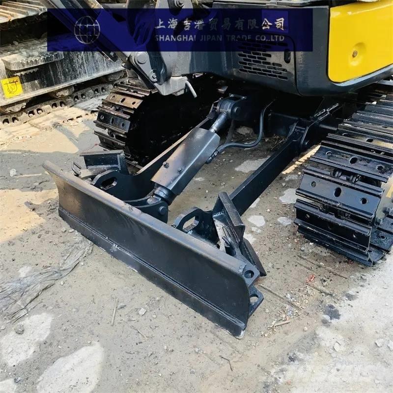 Yanmar Vio 17 Miniescavatori