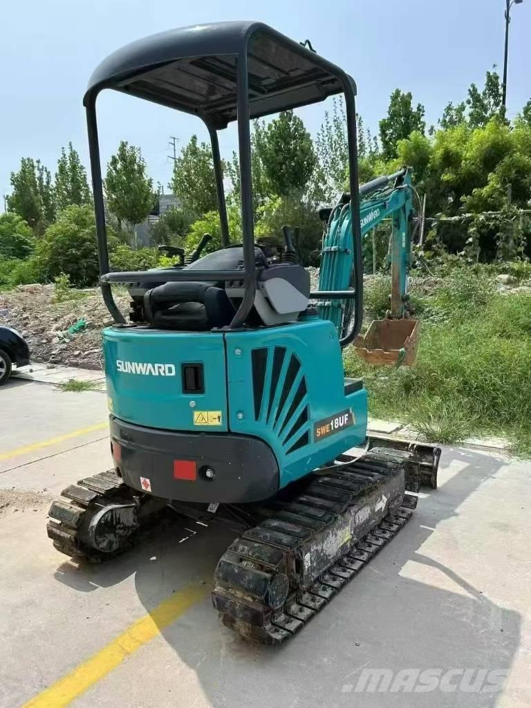 Sunward SWE 18 UF Miniescavatori