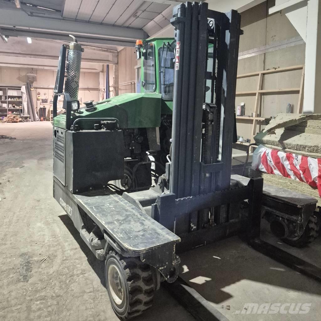 Combilift C 4000 Carrello elevatore retrattile a 4 vie