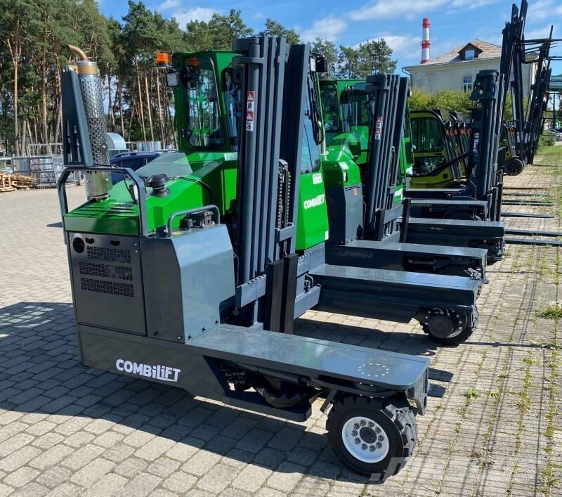Combilift C 4000 Carrello elevatore retrattile a 4 vie