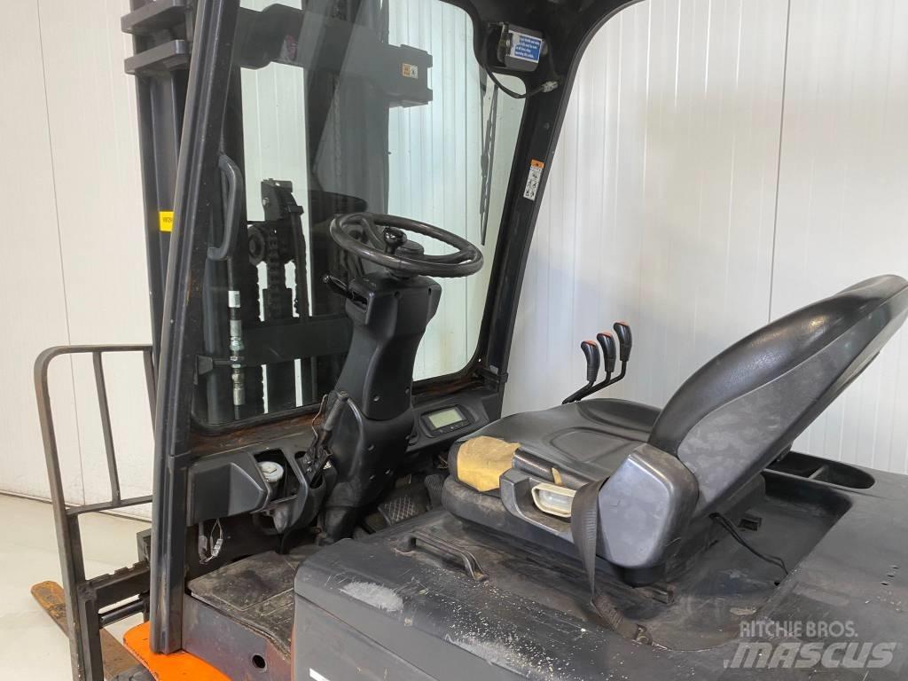 Doosan B35X-5 Carrelli elevatori elettrici
