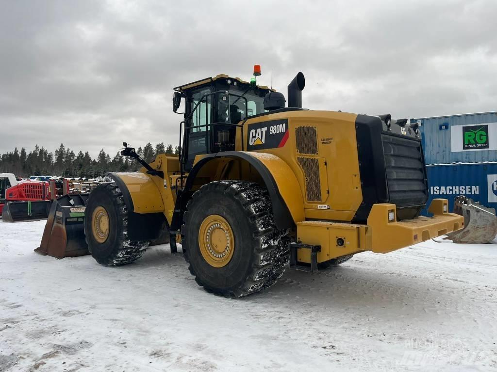 CAT 980M Pale gommate