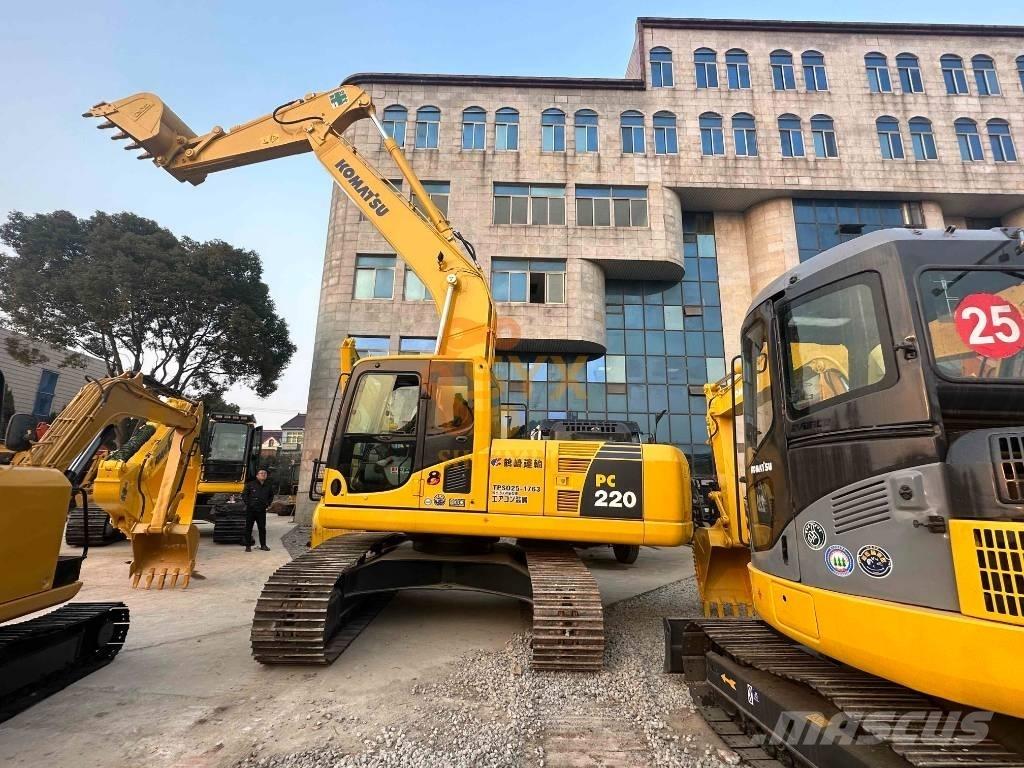 Komatsu PC 220-8 Escavatori cingolati