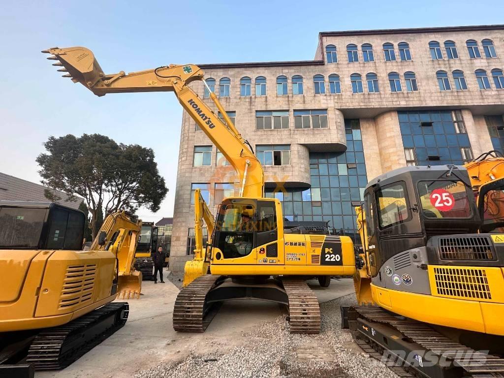 Komatsu PC 220-8 Escavatori cingolati