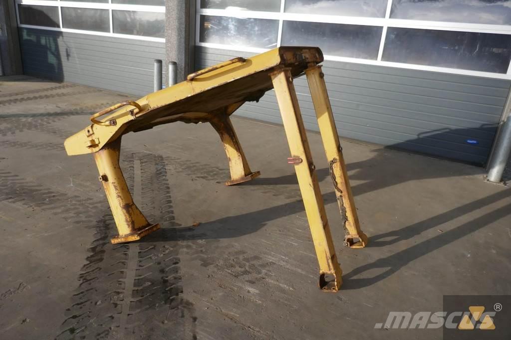 CAT D8N O-rops cab Cabine e interni