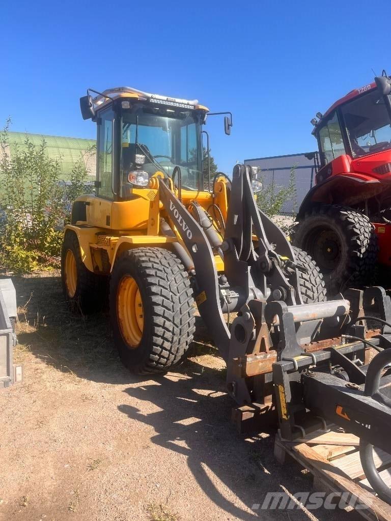Volvo L 35 GT Pale gommate