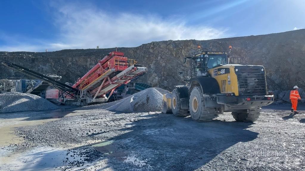 Komatsu WA480 Pale gommate