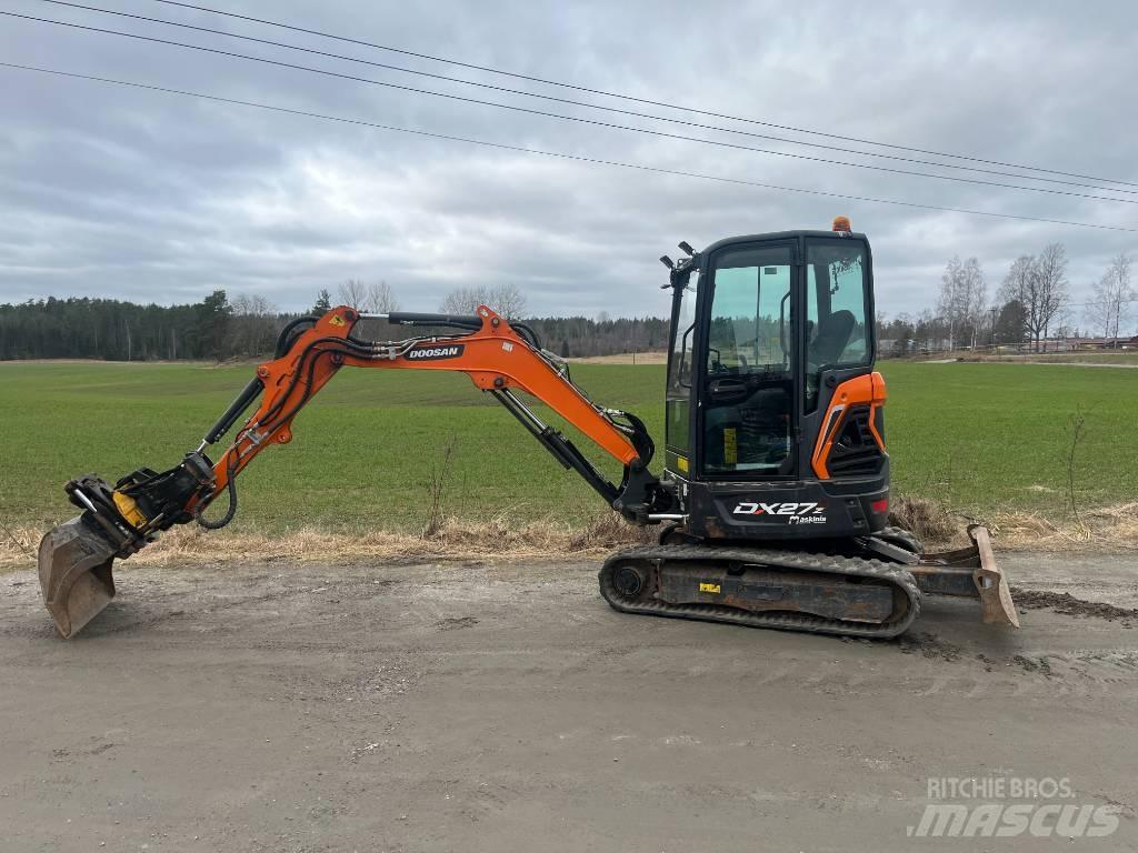 Doosan DX27 Miniescavatori