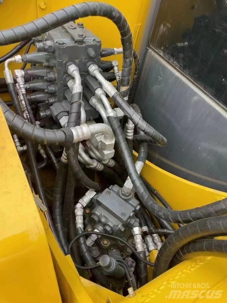 Komatsu PC 70 Escavatori medi 7t - 12t