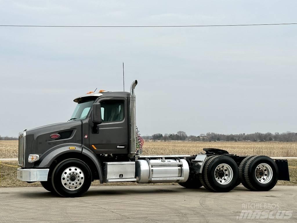 Peterbilt 567 Motrici e Trattori Stradali