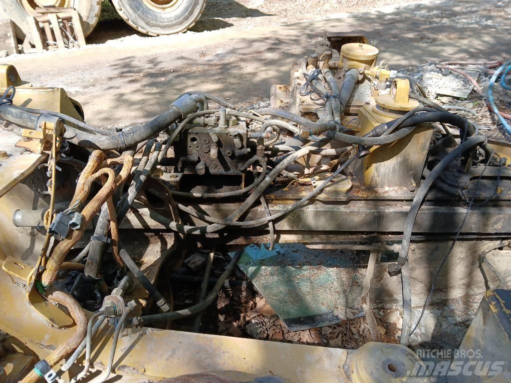 CAT 730 Dumpers articolati