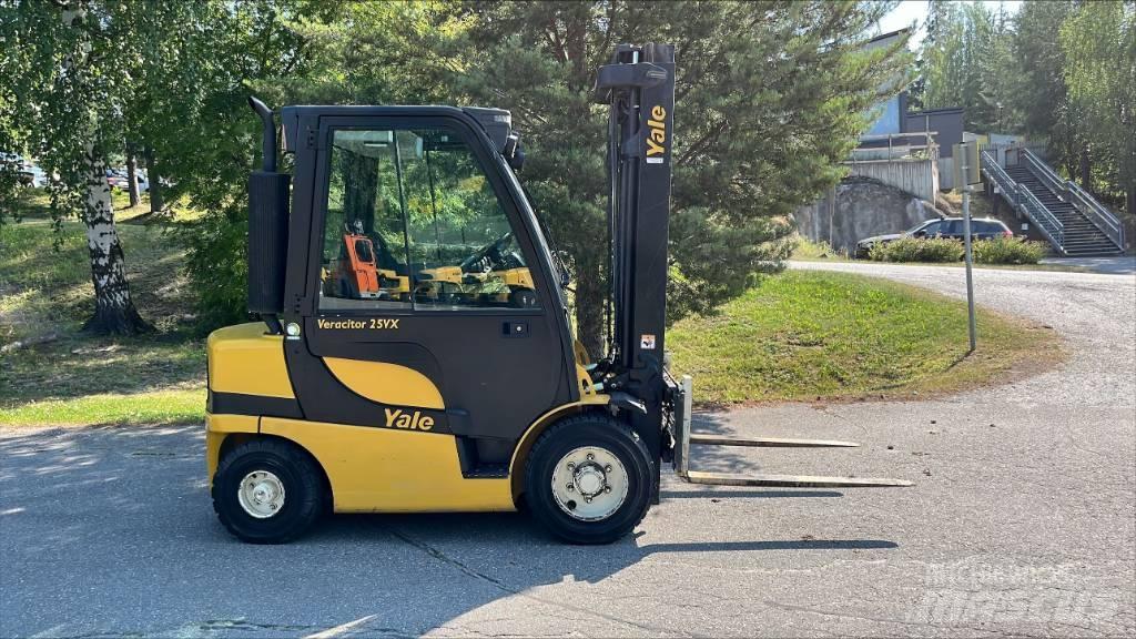 Yale GDP 25 VX Carrelli elevatori diesel