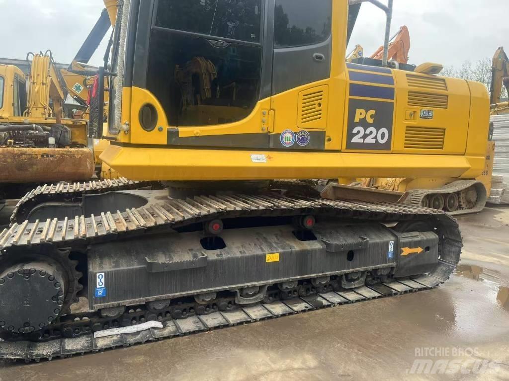 Komatsu PC 220-8 Escavatori cingolati