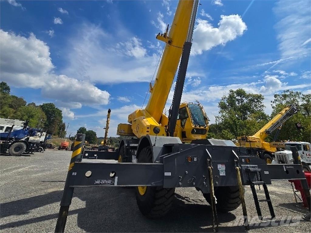 Grove GRT8100 Gru per terreni difficili
