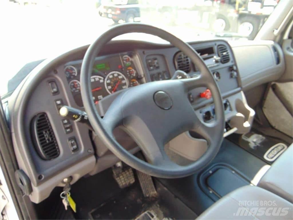 PM PL 74 Autogru
