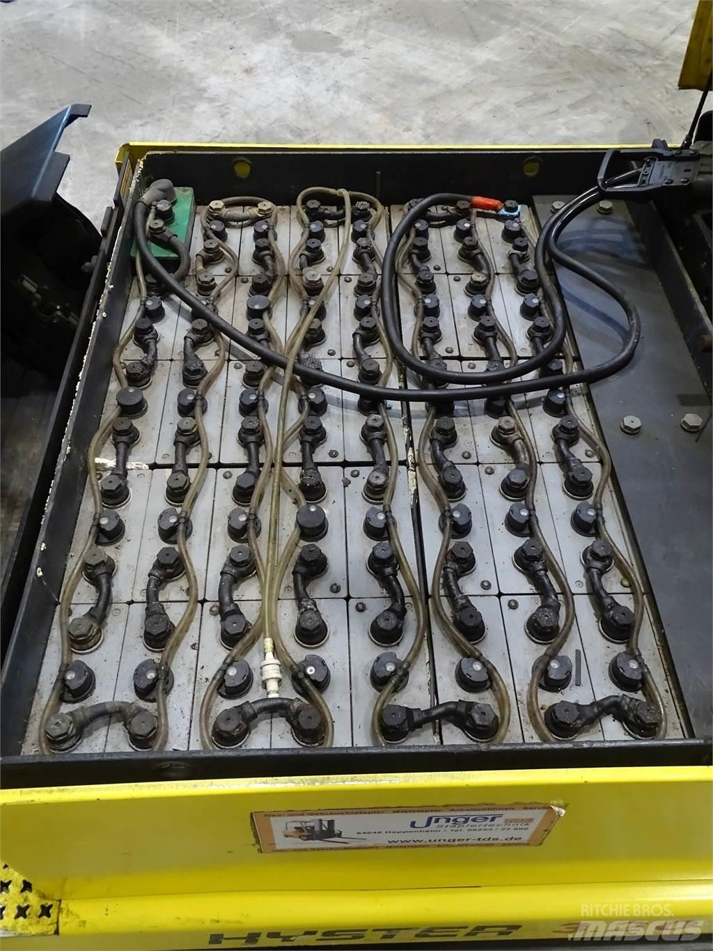 Hyster J3.20XM Carrelli elevatori elettrici