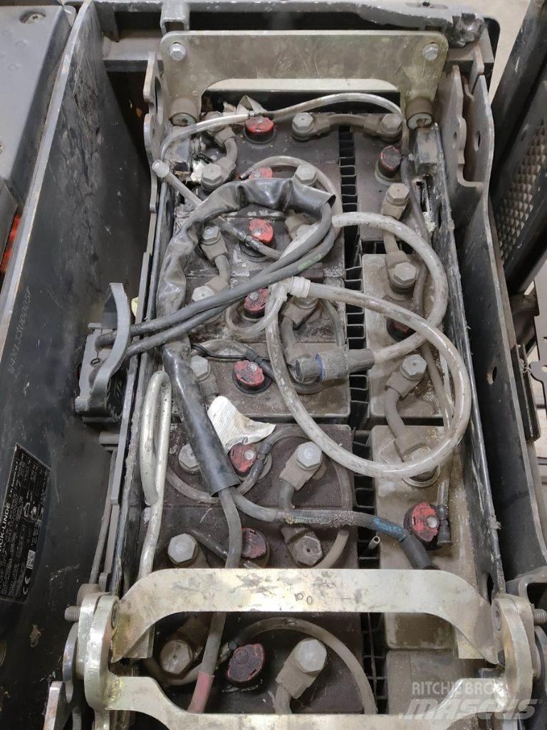 Linde D12HPSP Transpallet uomo a terra