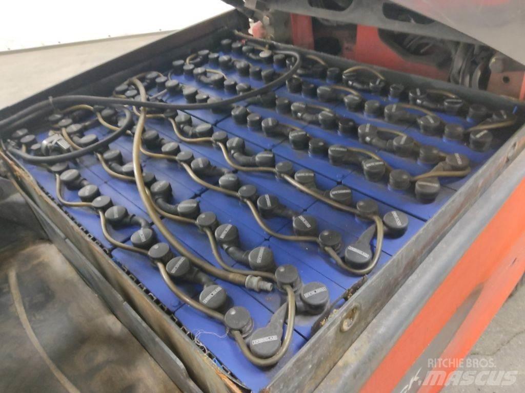 Linde E30L-01 Carrelli elevatori elettrici