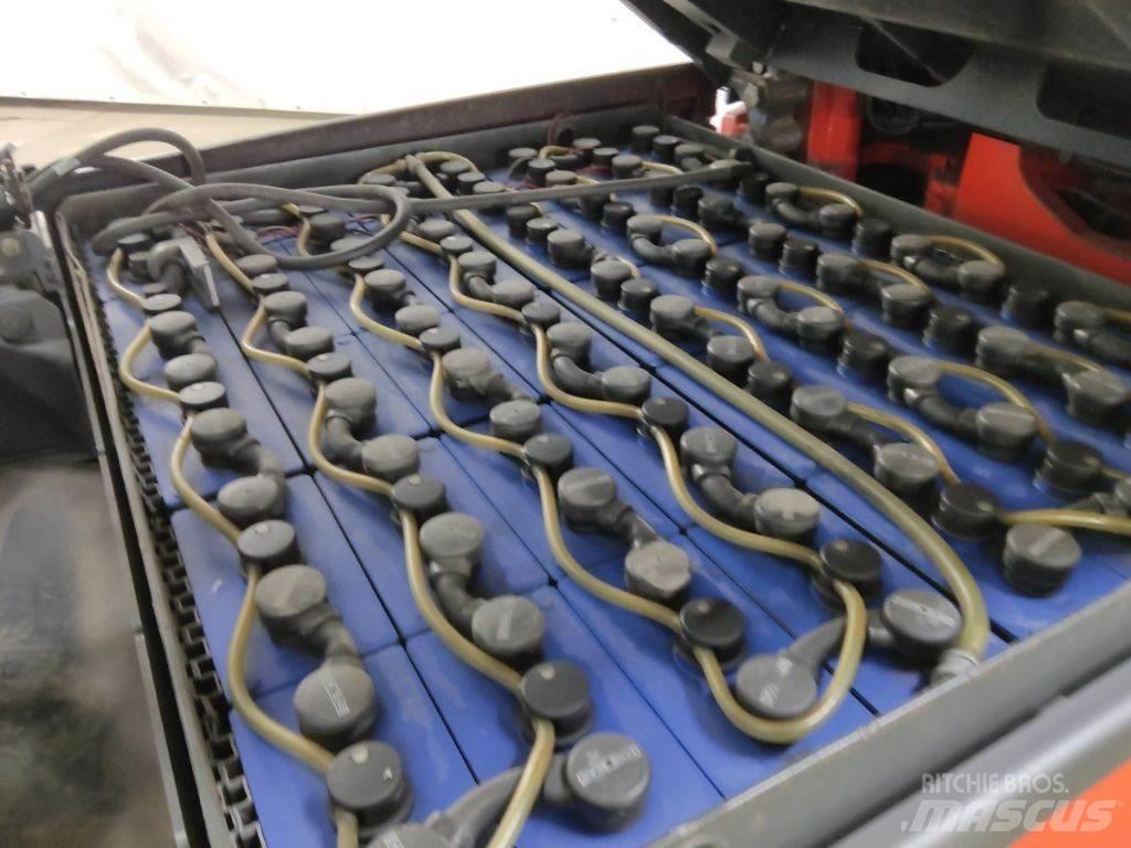 Linde E30L-01 Carrelli elevatori elettrici