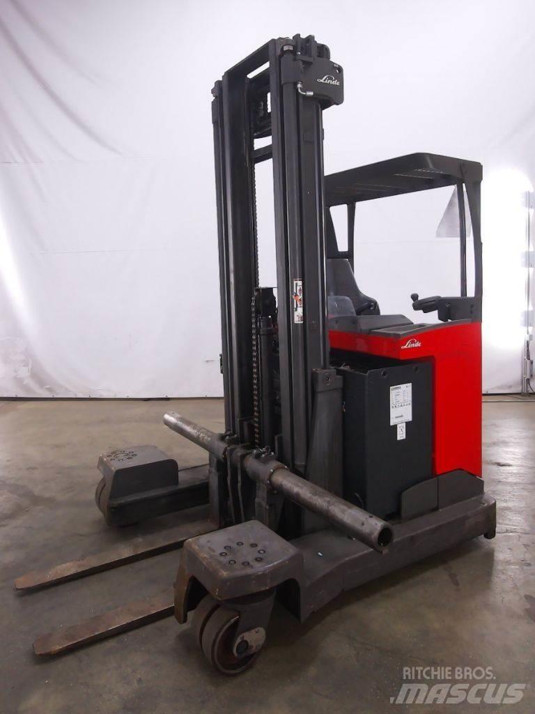 Linde R25F Carrello elevatore retrattile a 4 vie