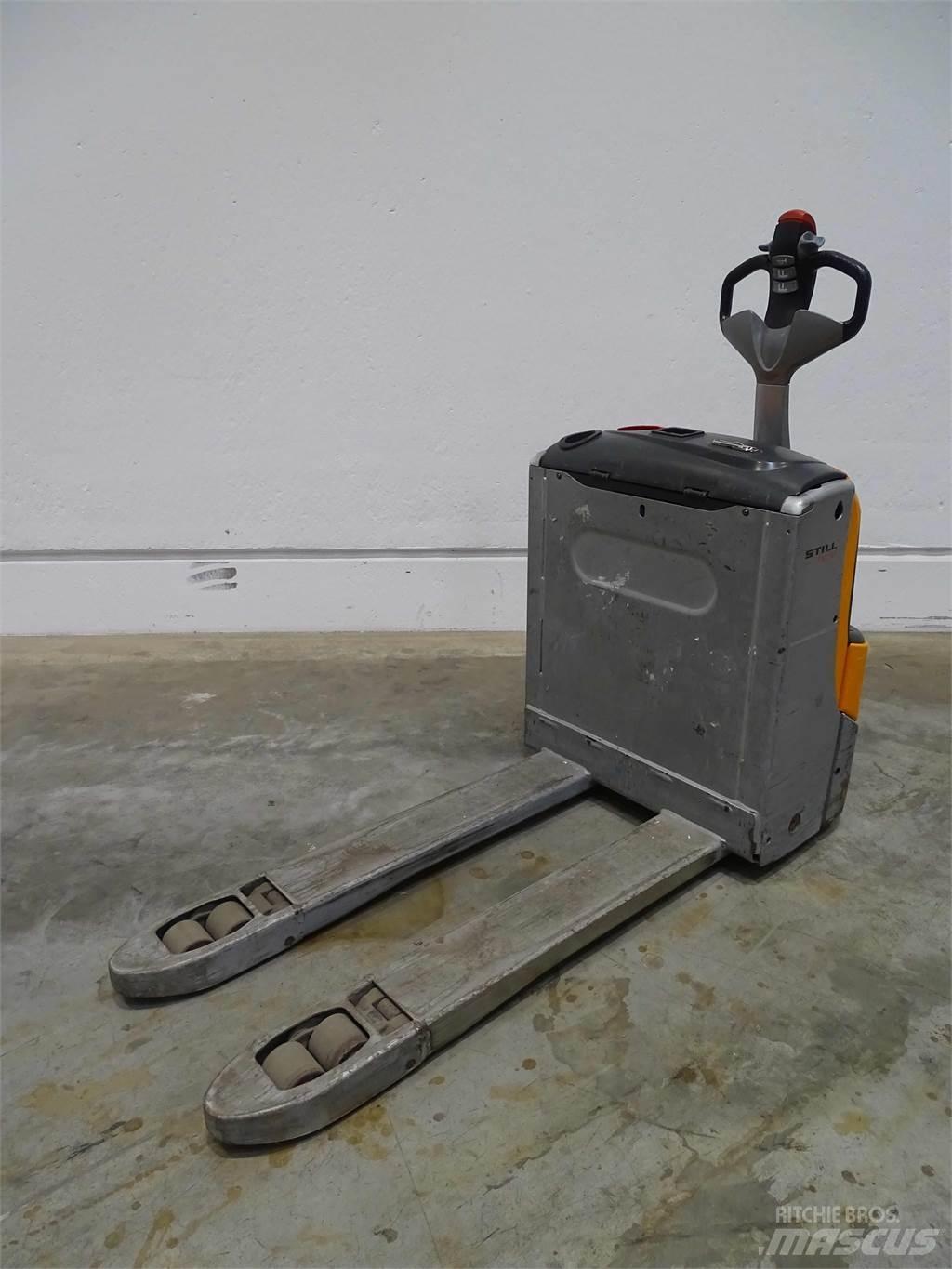 Still EXU16 Transpallet manuale