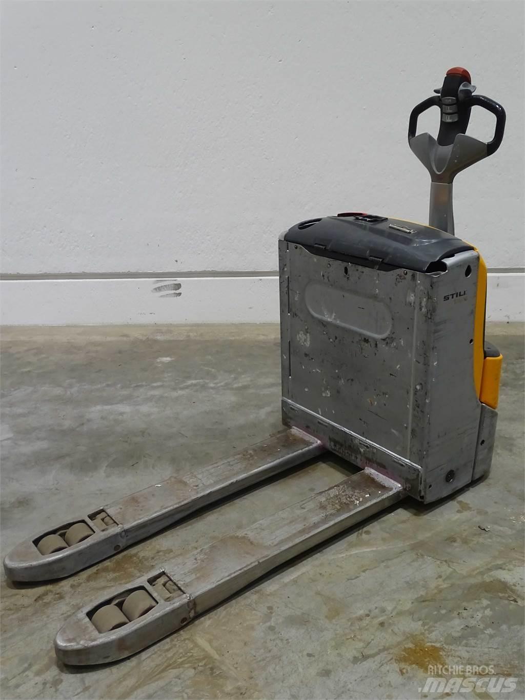 Still EXU16 Transpallet manuale