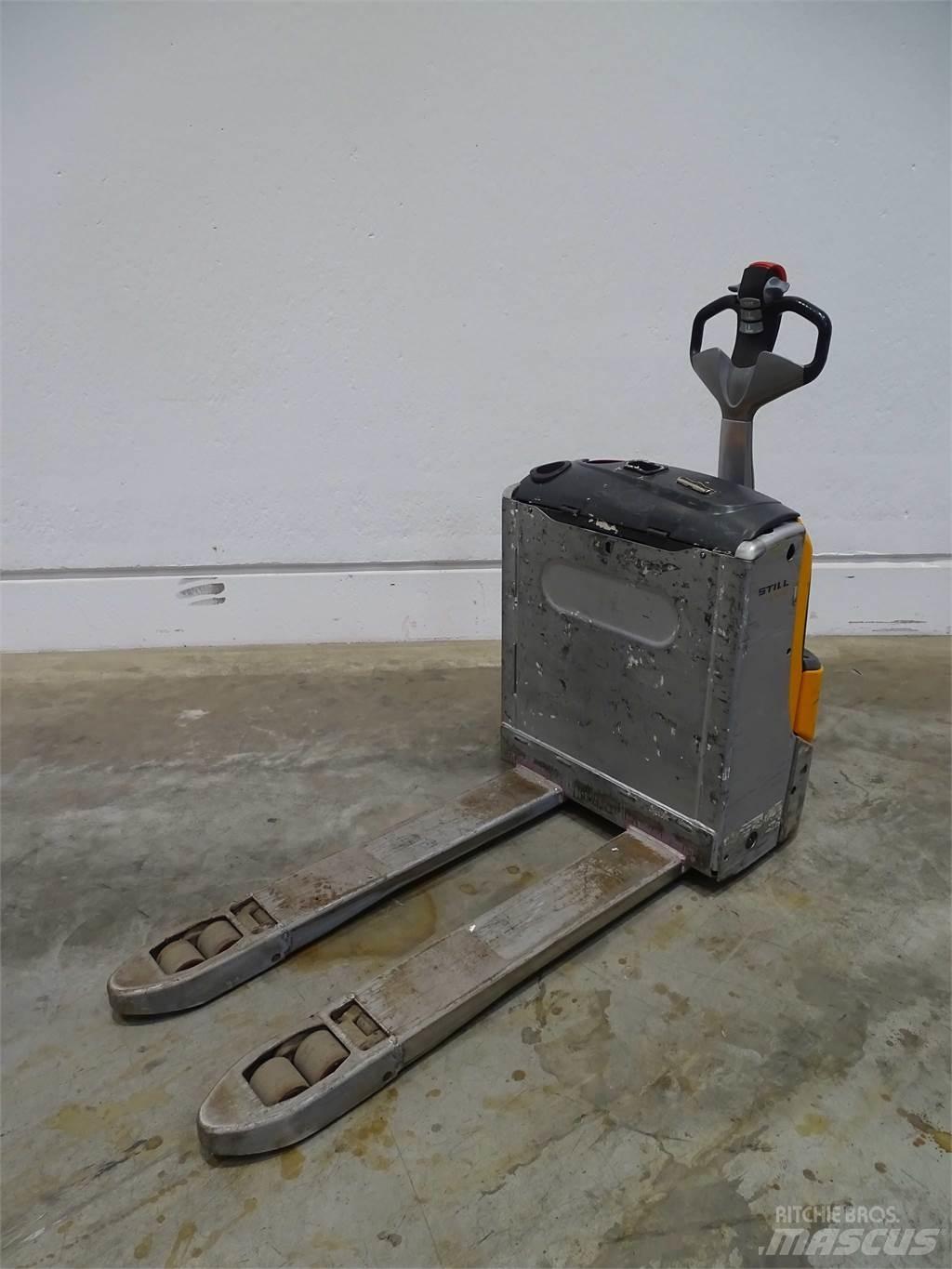 Still EXU16 Transpallet manuale