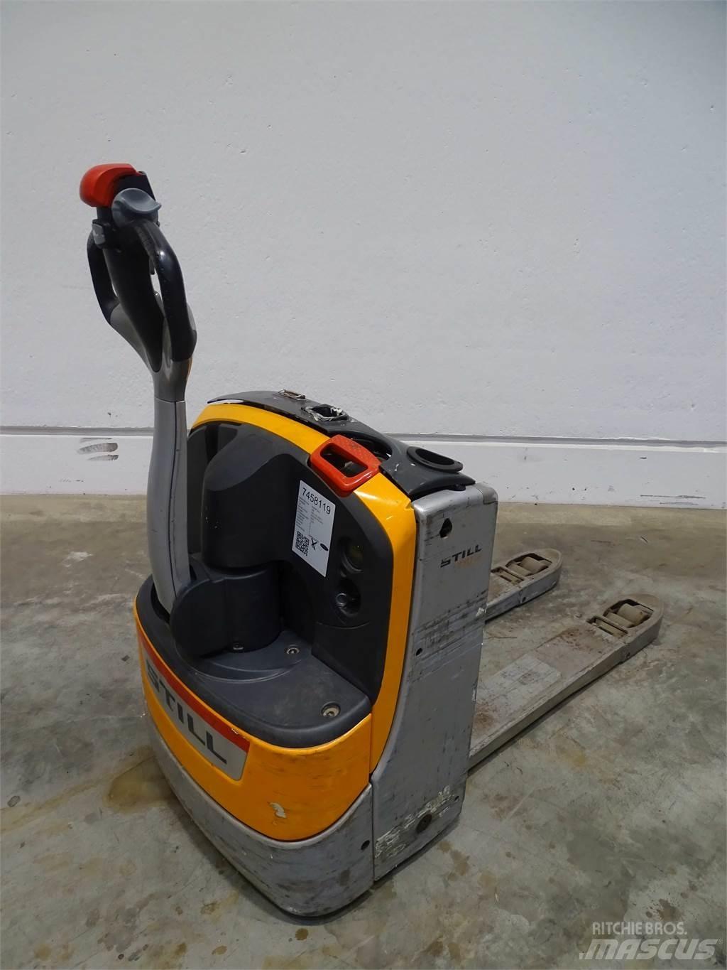 Still EXU16 Transpallet manuale