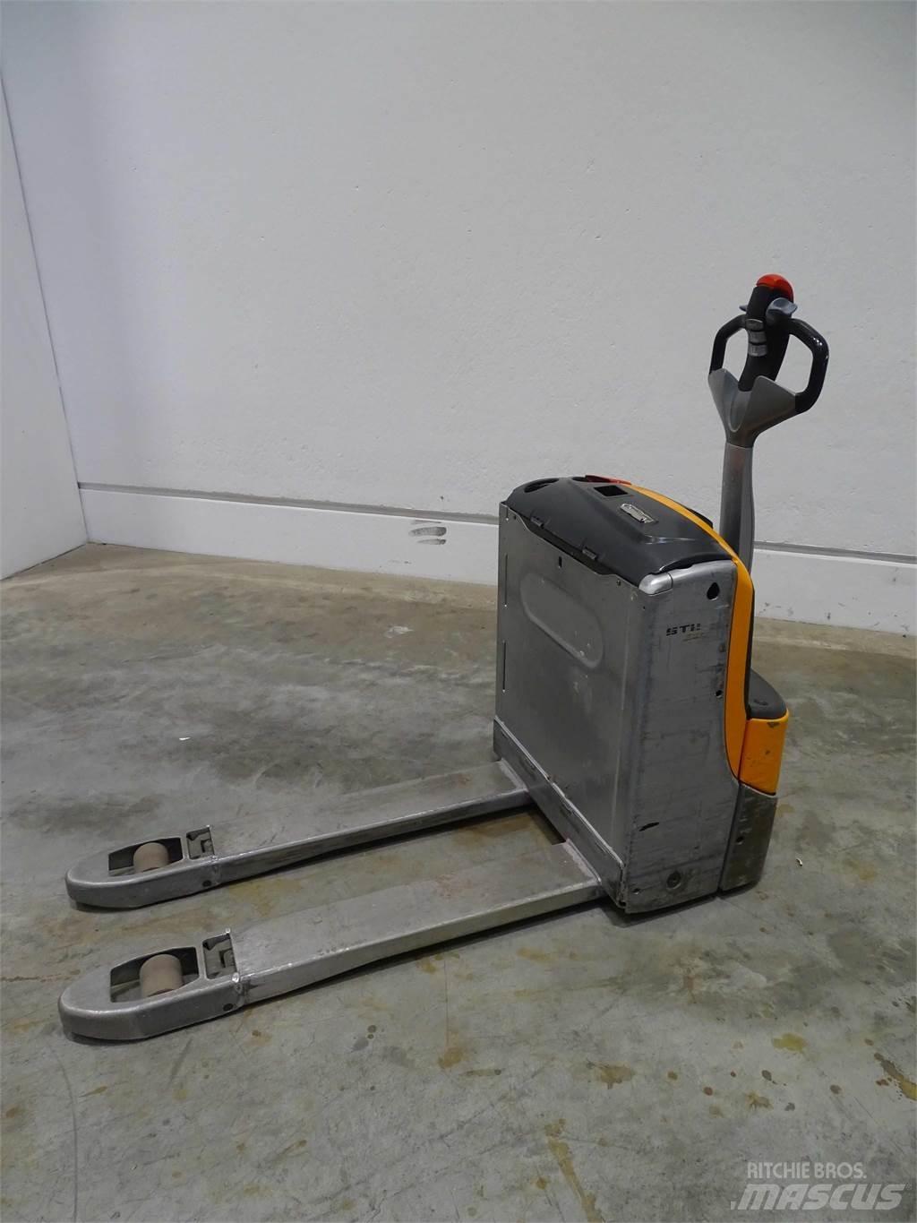Still EXU16 Transpallet manuale