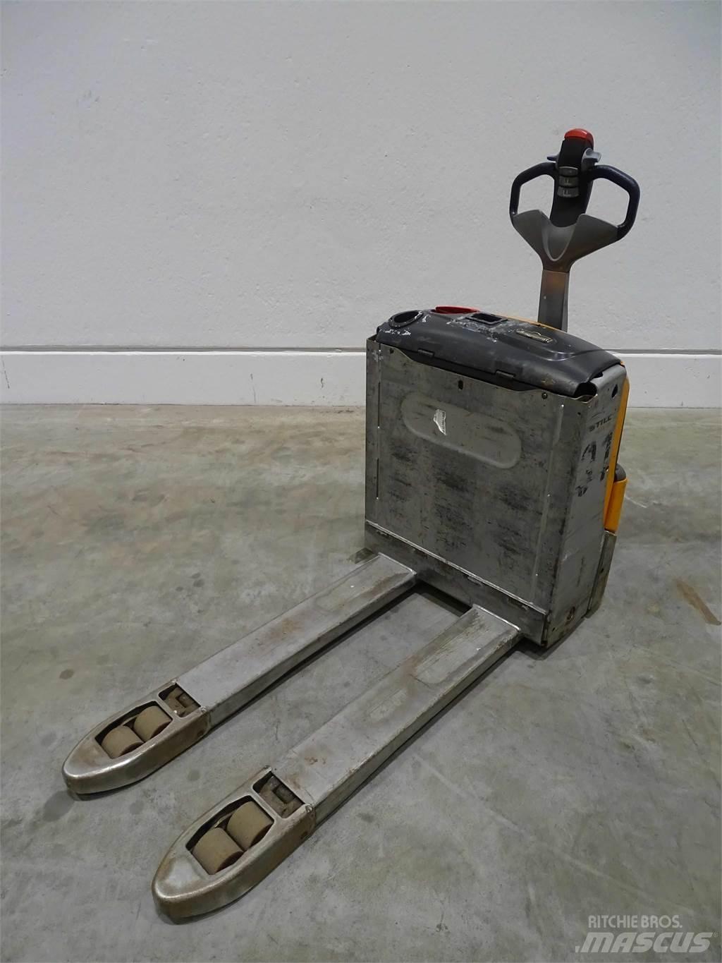 Still EXU16 Transpallet manuale