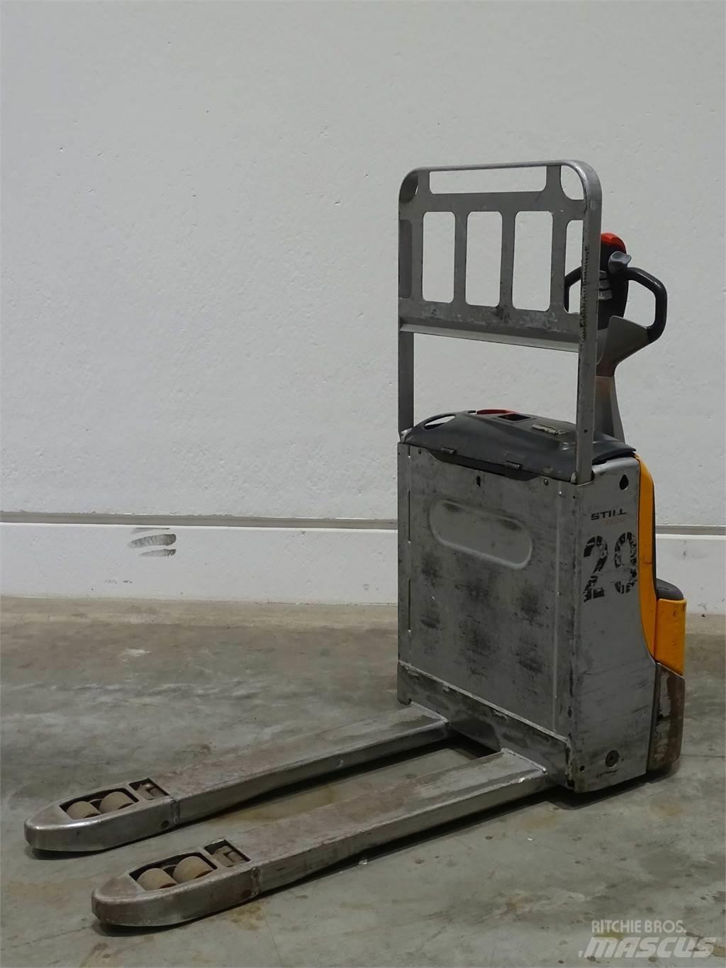 Still EXU16 Transpallet manuale