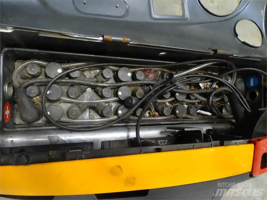 Still EXU16 Transpallet manuale