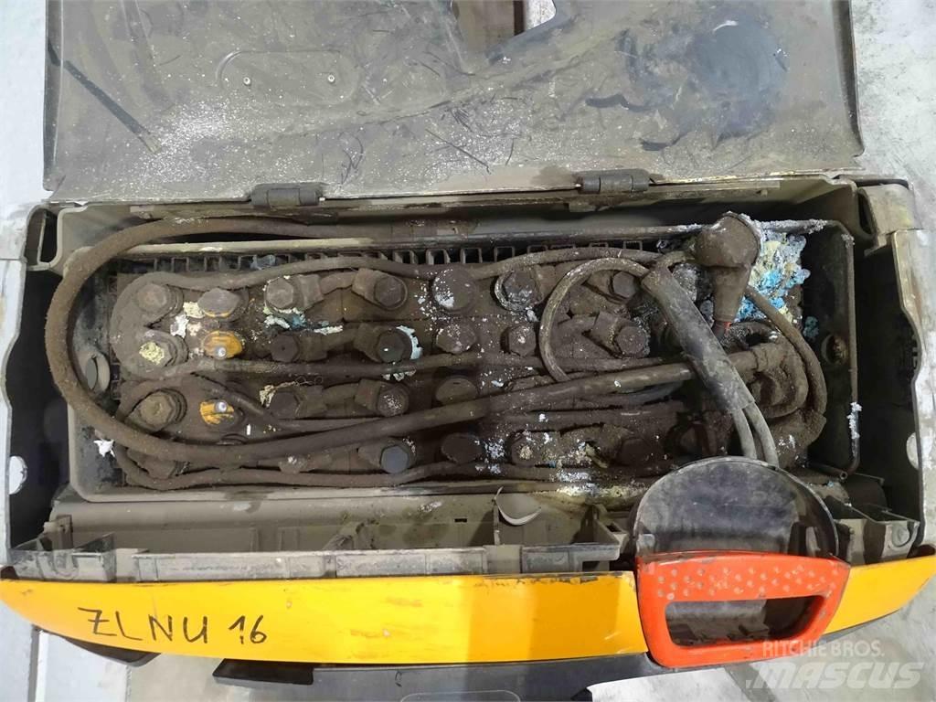 Still EXU16 Transpallet manuale