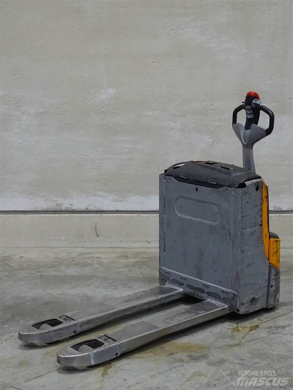 Still EXU16 Transpallet manuale