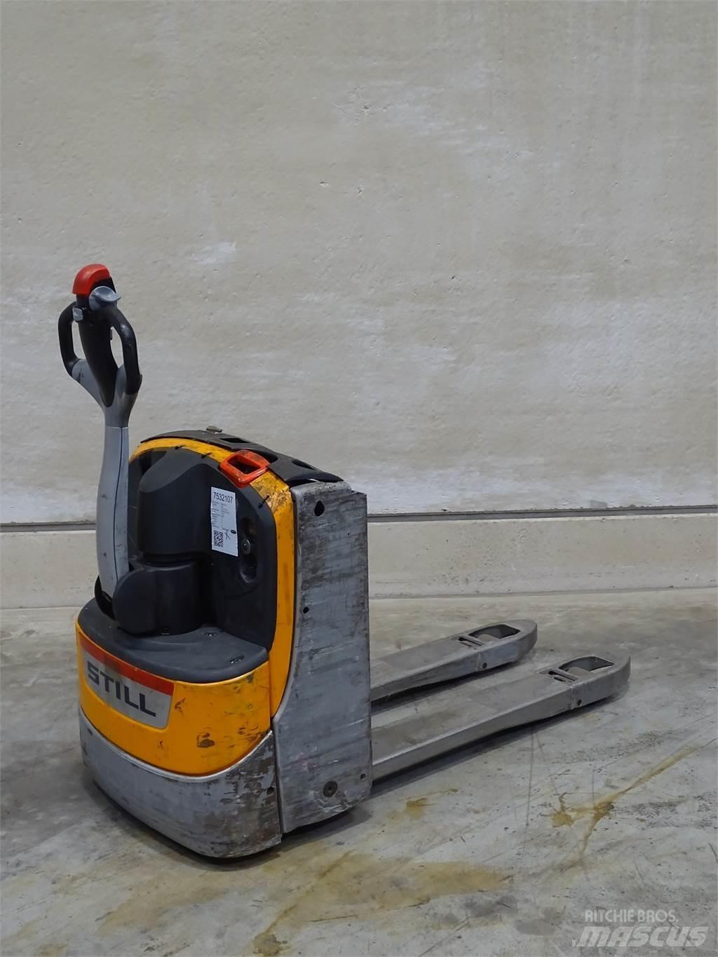 Still EXU16 Transpallet manuale
