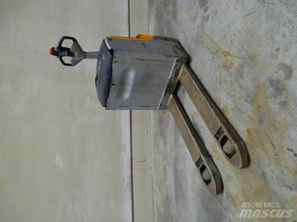 Still EXU16 Transpallet manuale