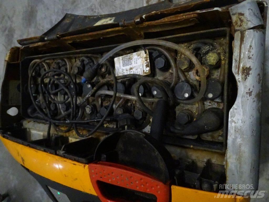 Still EXU16 Transpallet manuale