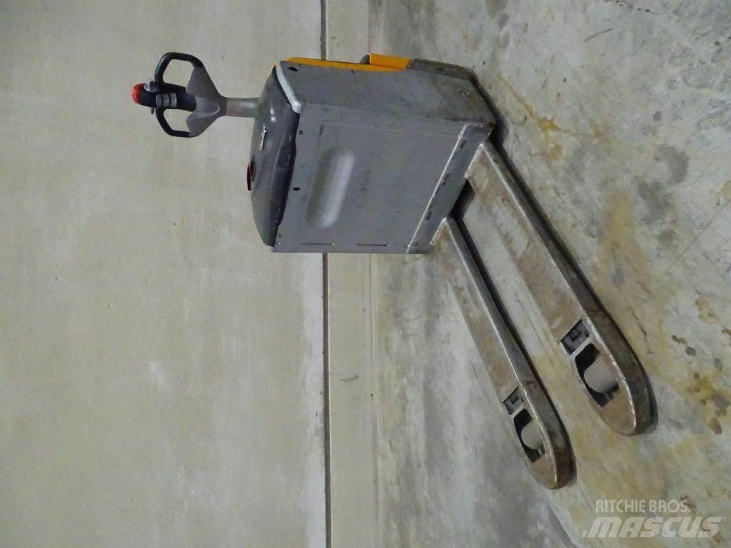 Still EXU16 Transpallet manuale