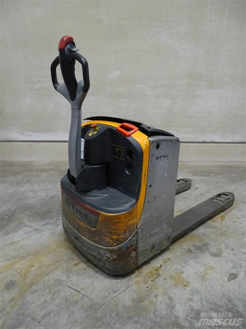 Still EXU16 Transpallet manuale