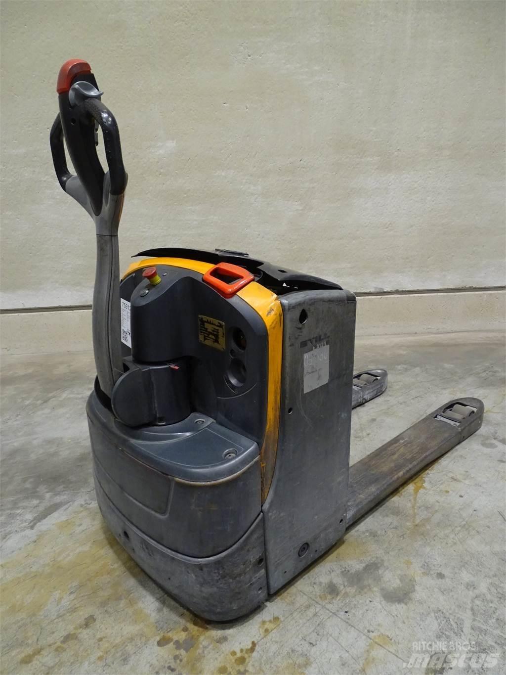 Still EXU16 Transpallet manuale