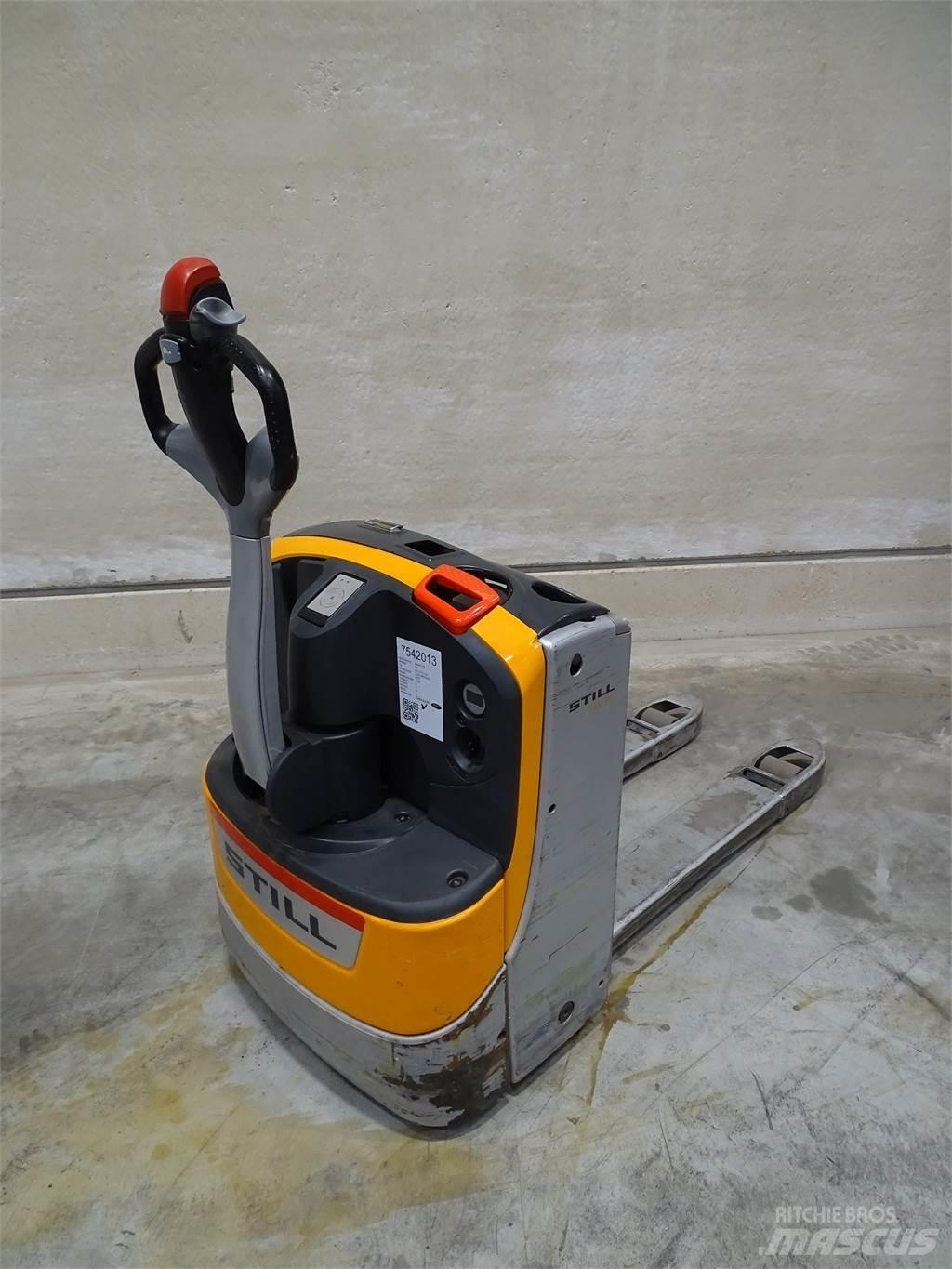 Still EXU16/LIION Transpallet manuale