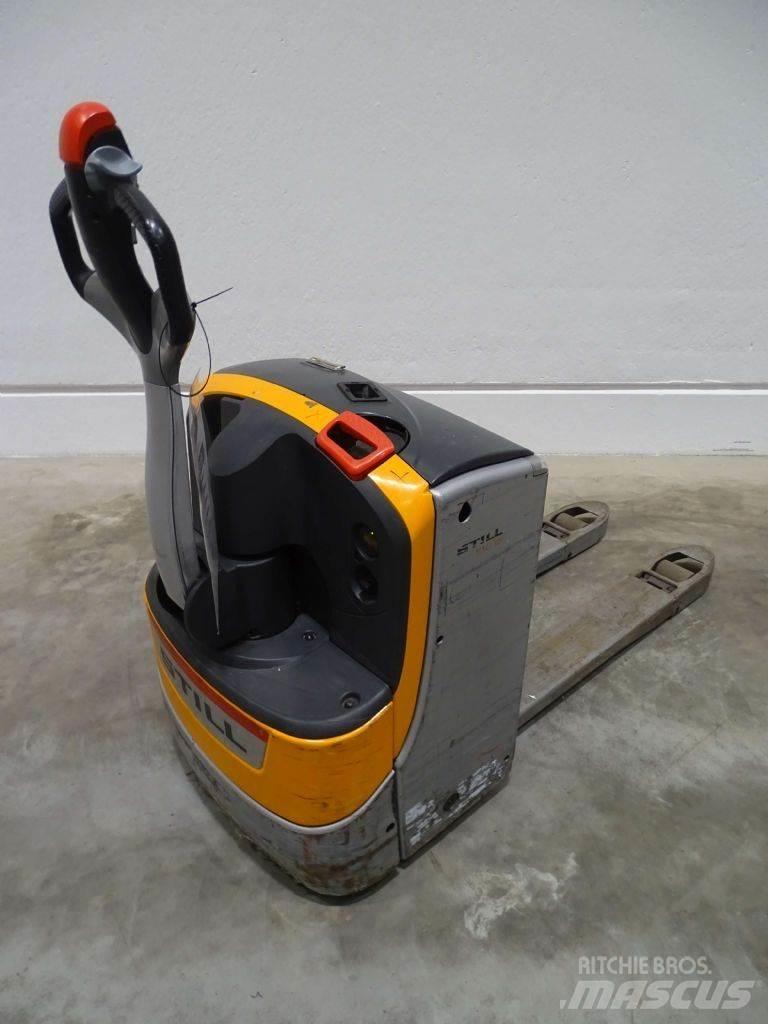 Still EXU18 Transpallet manuale