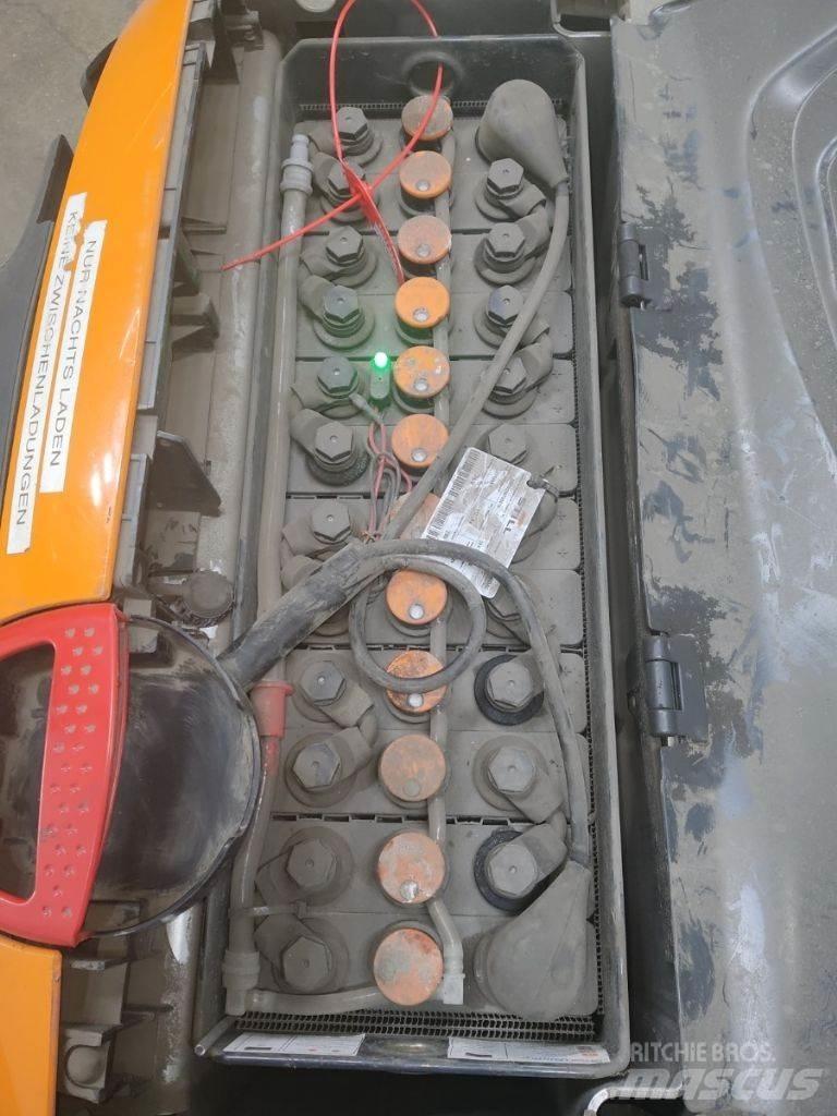 Still EXU18 Transpallet manuale