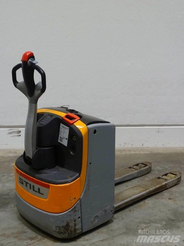 Still EXU18 Transpallet manuale