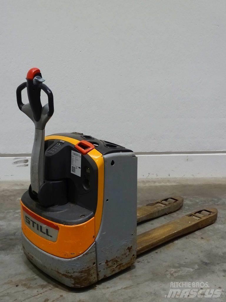 Still EXU18 Transpallet manuale