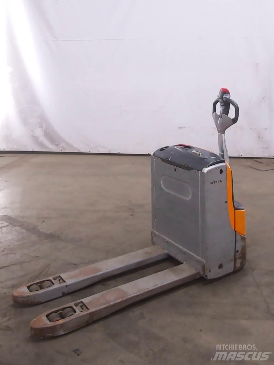 Still EXU18 Transpallet manuale