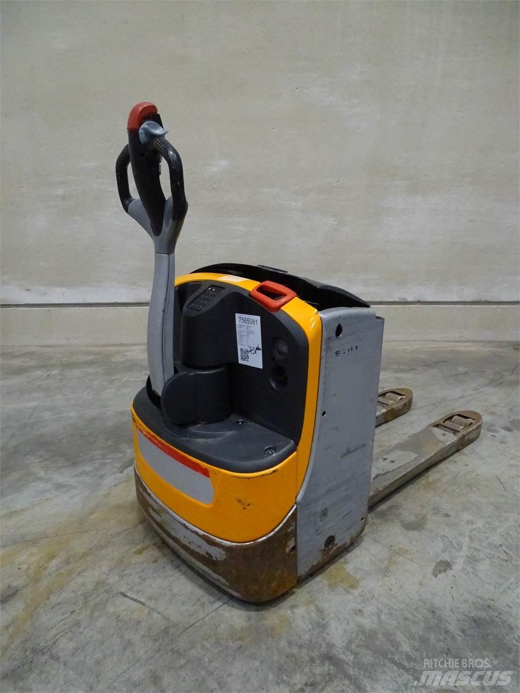 Still EXU18 Transpallet manuale